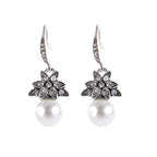 Beautiful Pearl Earring with Unique Style