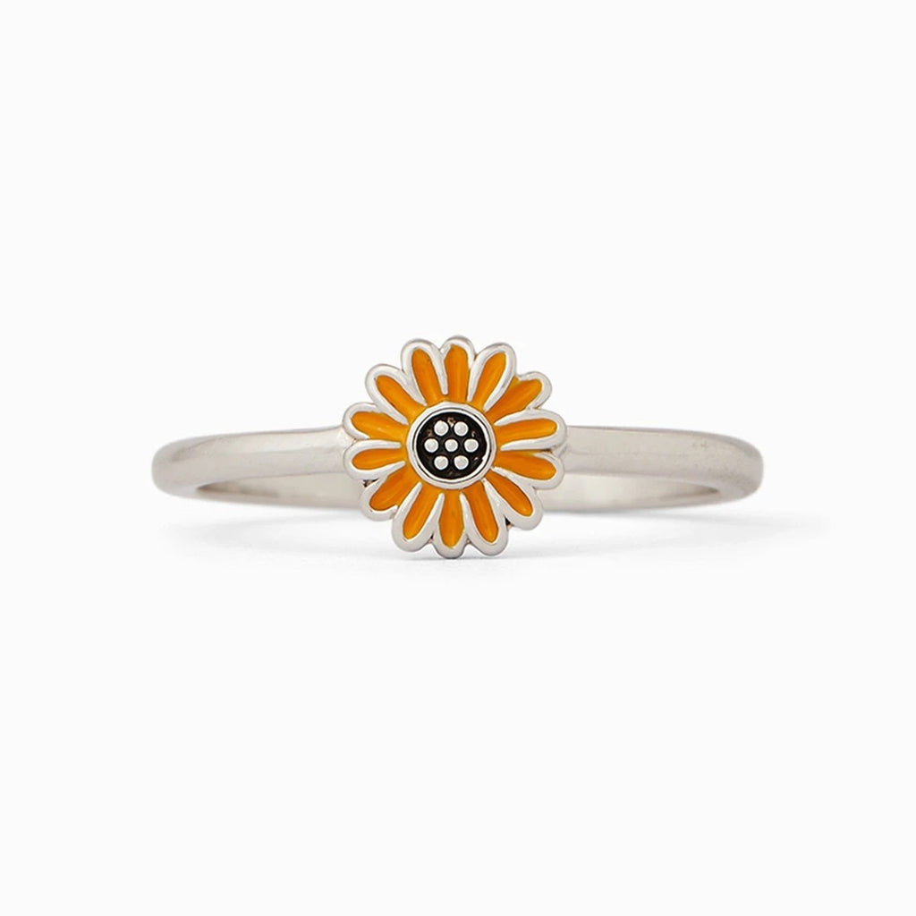 Classic Ring with Timeless Appeal