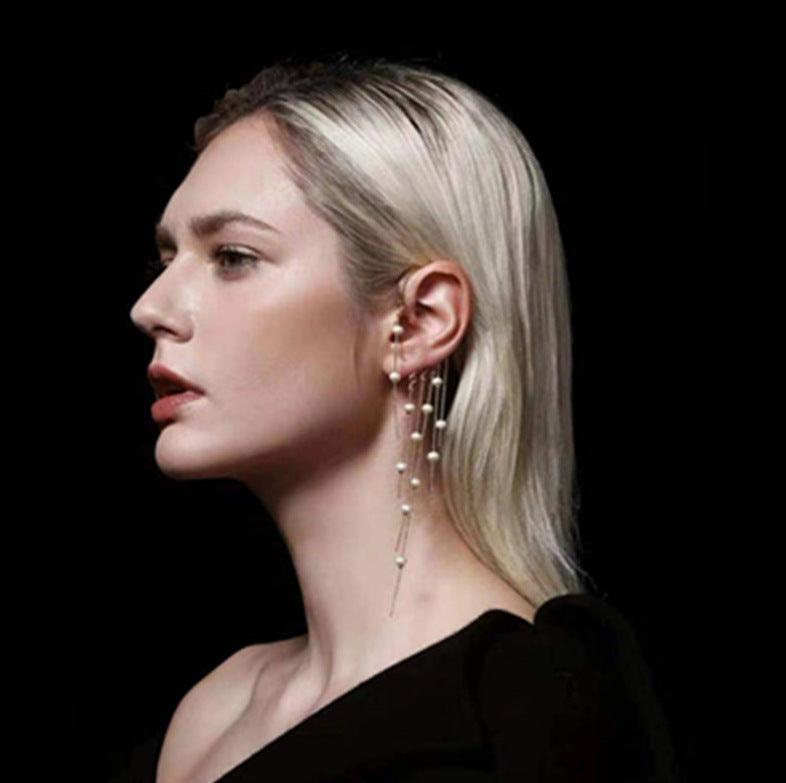 Beautiful Pearl Earring with Unique Style