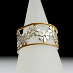 A Stunning Gold Ring for Daily Wear