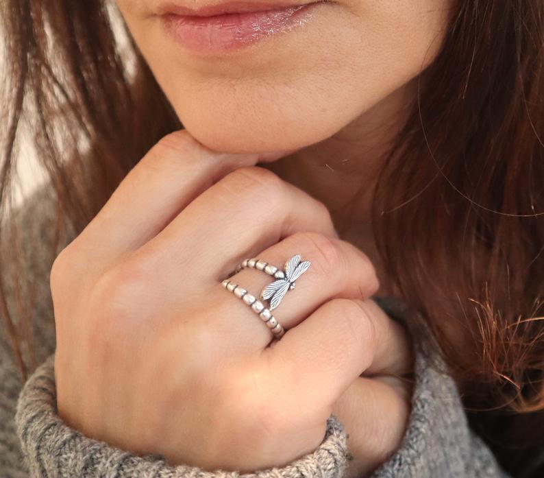 Charming Silver Ring for Any Occasion