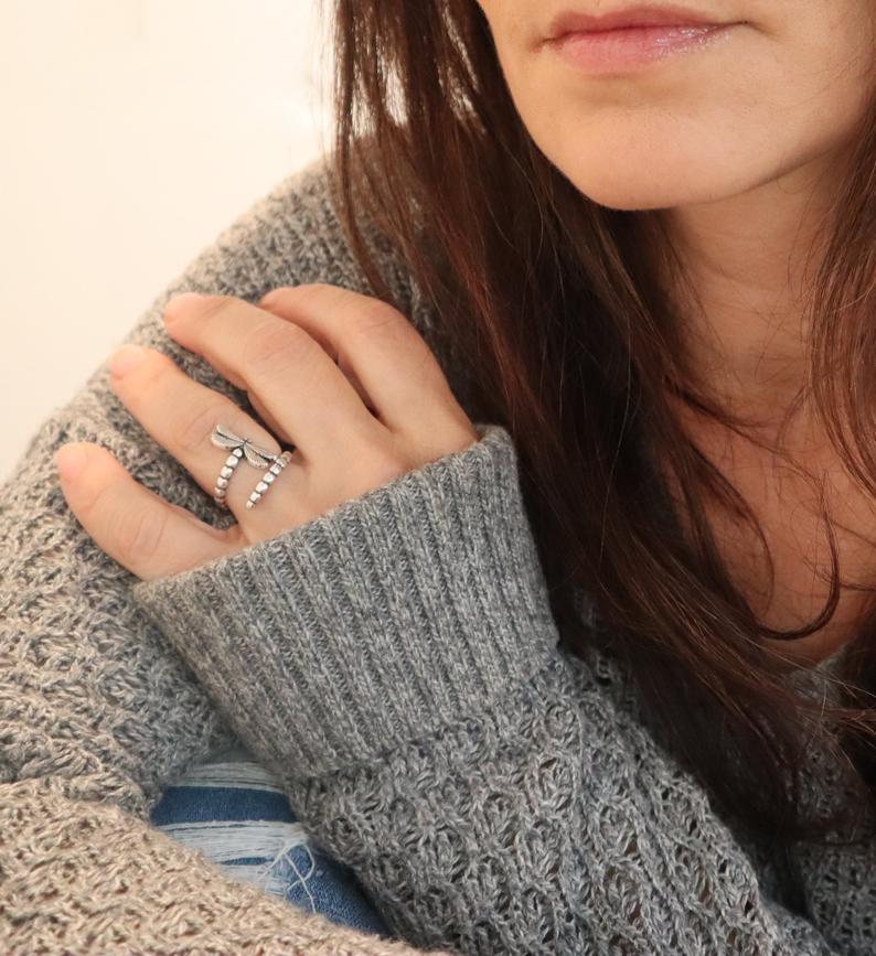 Charming Silver Ring for Any Occasion