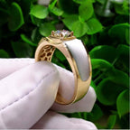 Classic Gold Ring with Timeless Appeal