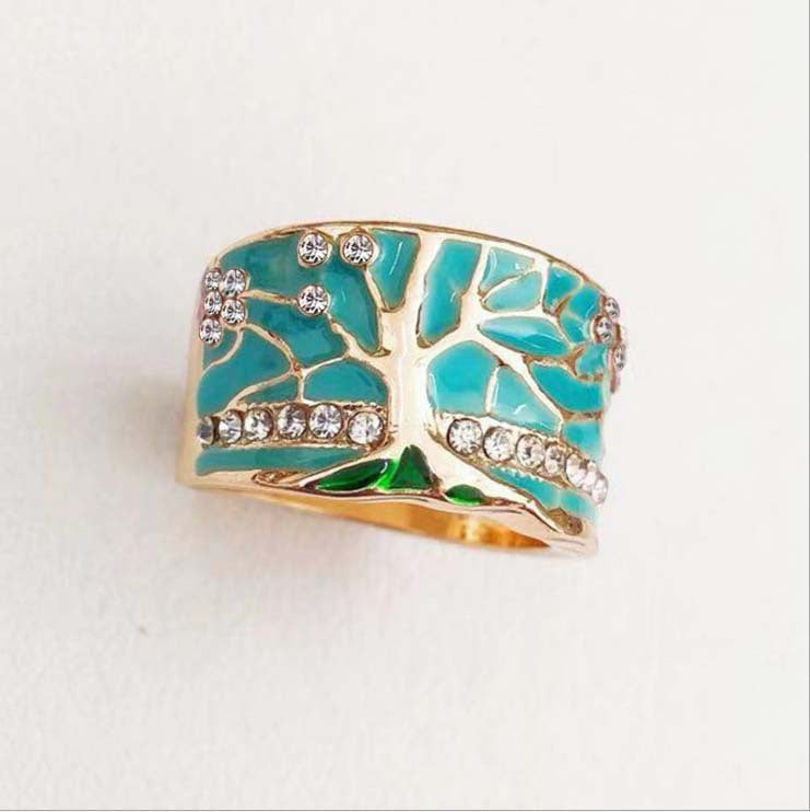 Beautiful Ring with Unique Style