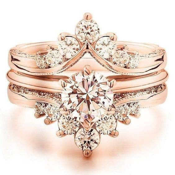 Beautiful Gold Ring with Unique Style