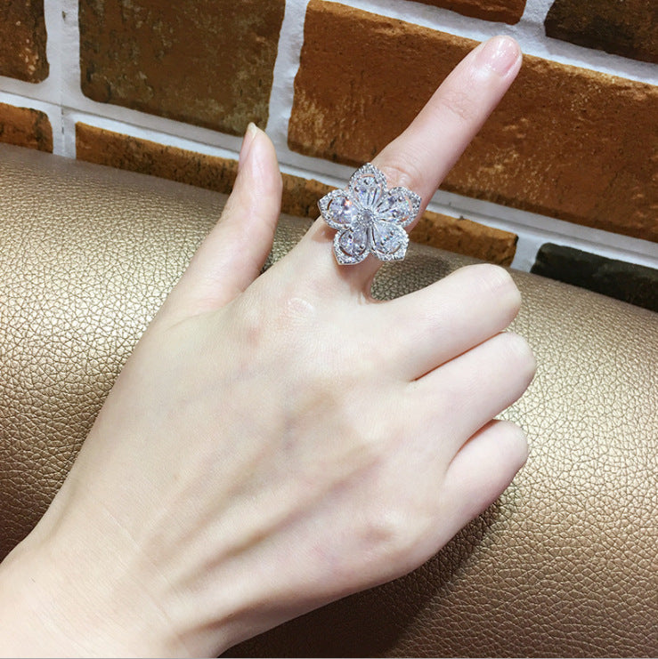 Beautiful Bracelet with Unique Style