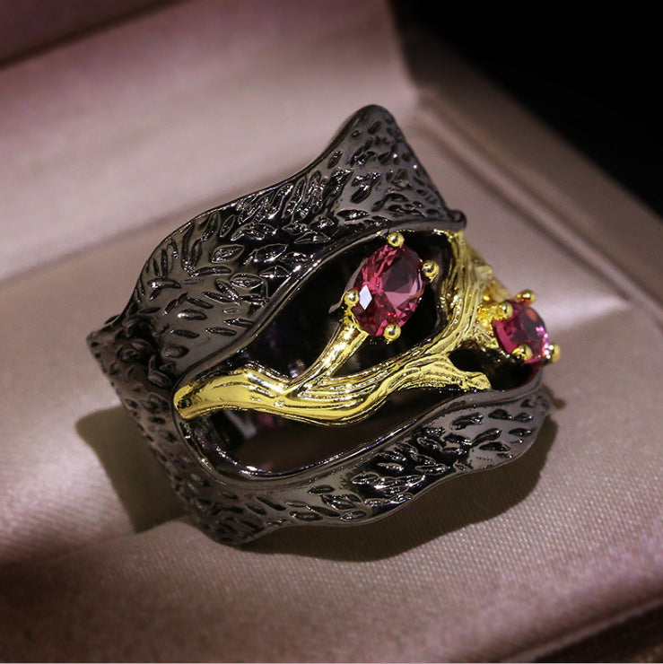 Beautiful Gold Ring with Unique Style