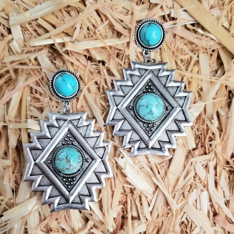 Beautiful Earring with Unique Style
