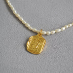 Beautiful Gold Necklace with Unique Style