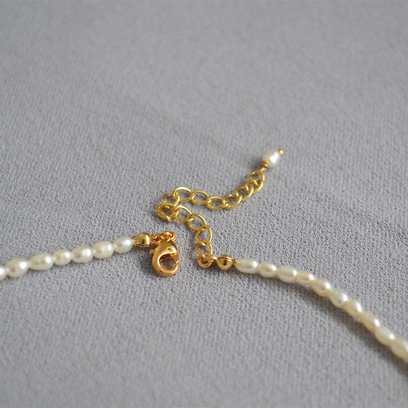 Beautiful Gold Necklace with Unique Style