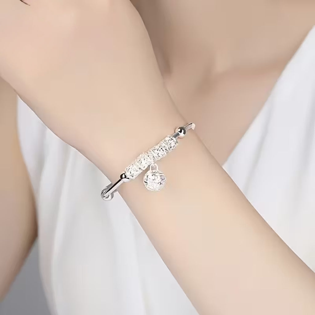 Beautiful Silver Bracelet with Unique Style