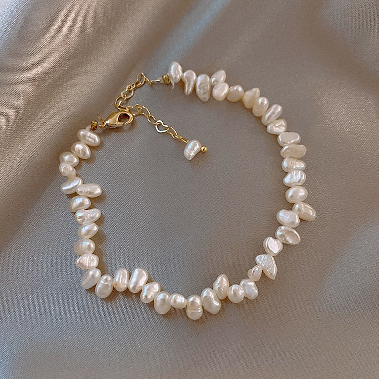 Charming Pearl Bracelet for Any Occasion