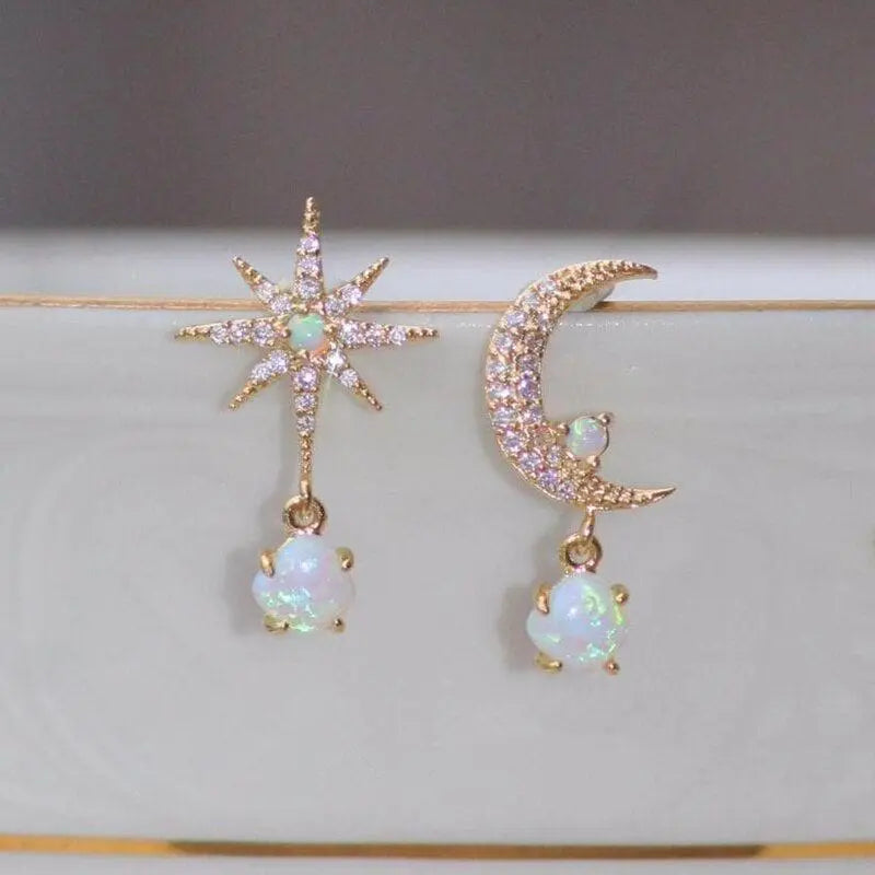 Delicate Artisan Gold Earring