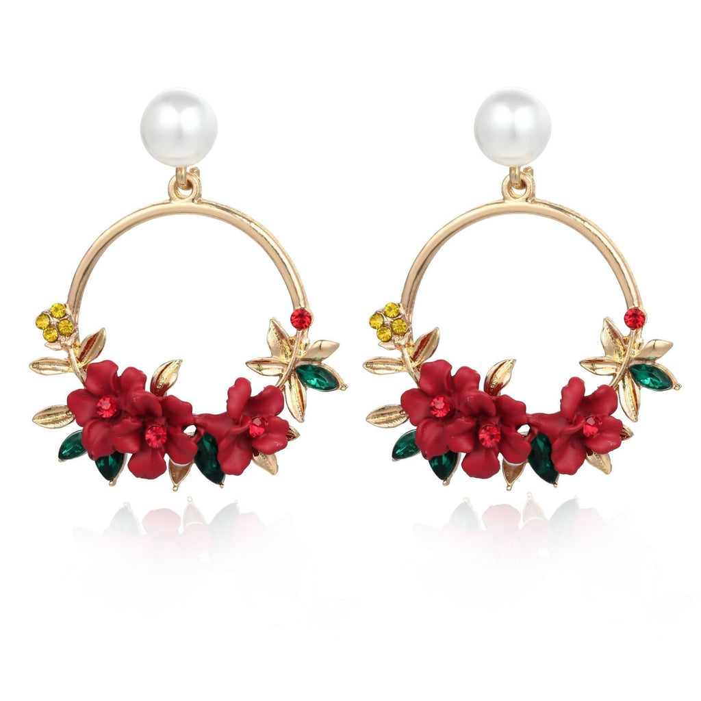Elegant Gold Earring for Every Occasion