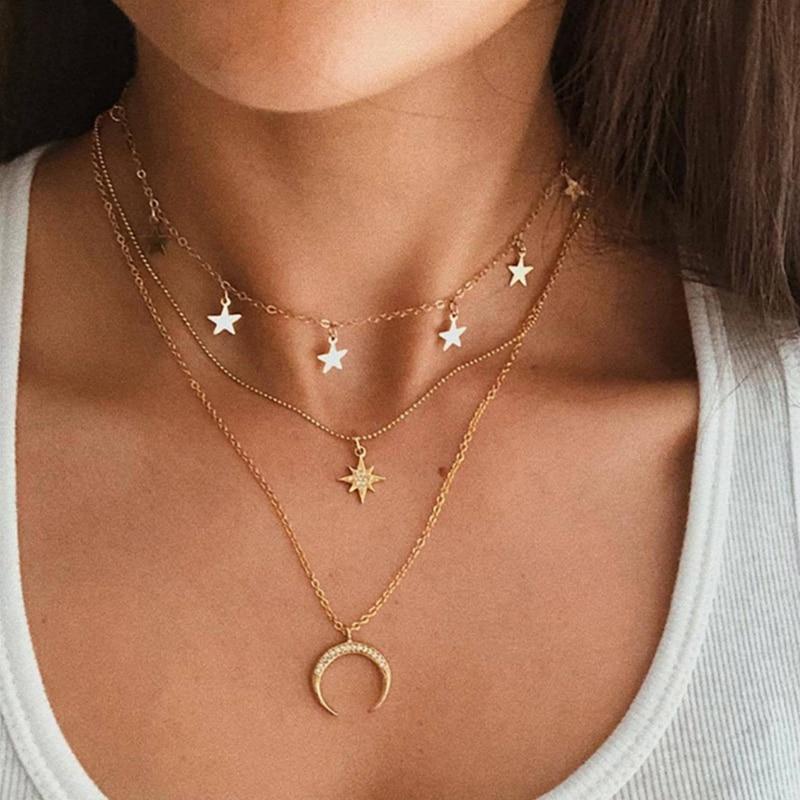 Beautiful Gold Necklace with Unique Style
