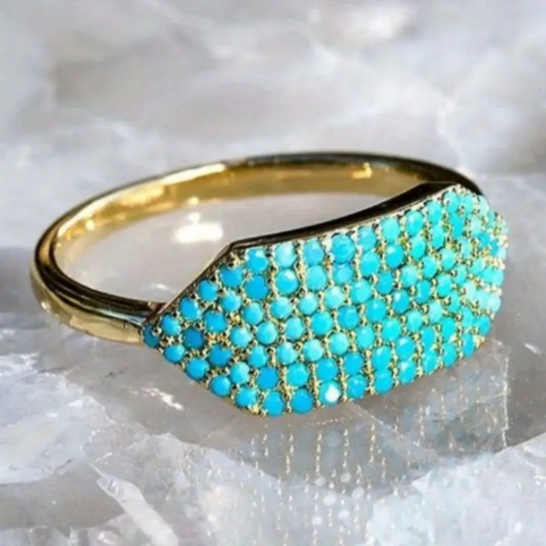 Beautiful Gold Ring with Unique Style