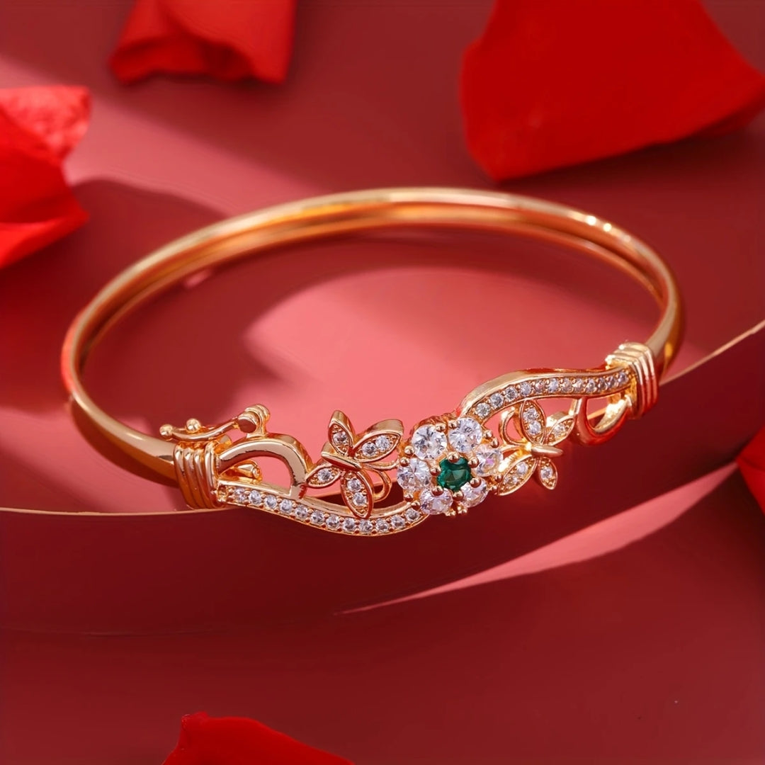 Beautiful Bracelet with Unique Style