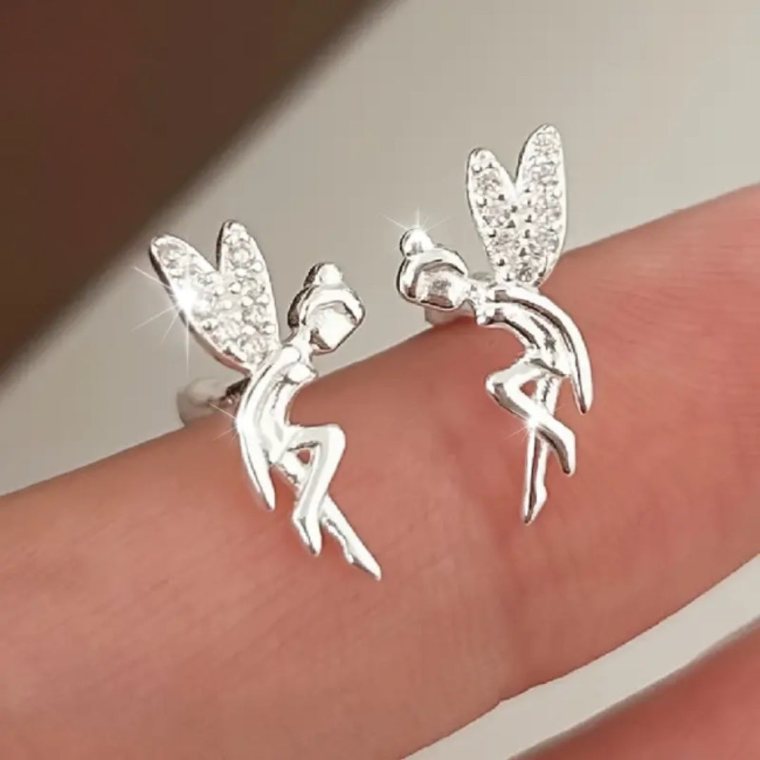 Beautiful Silver Earring with Unique Style