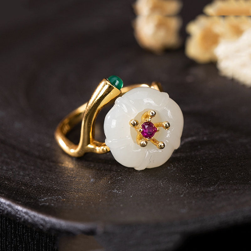 Beautiful Gold Ring with Unique Style