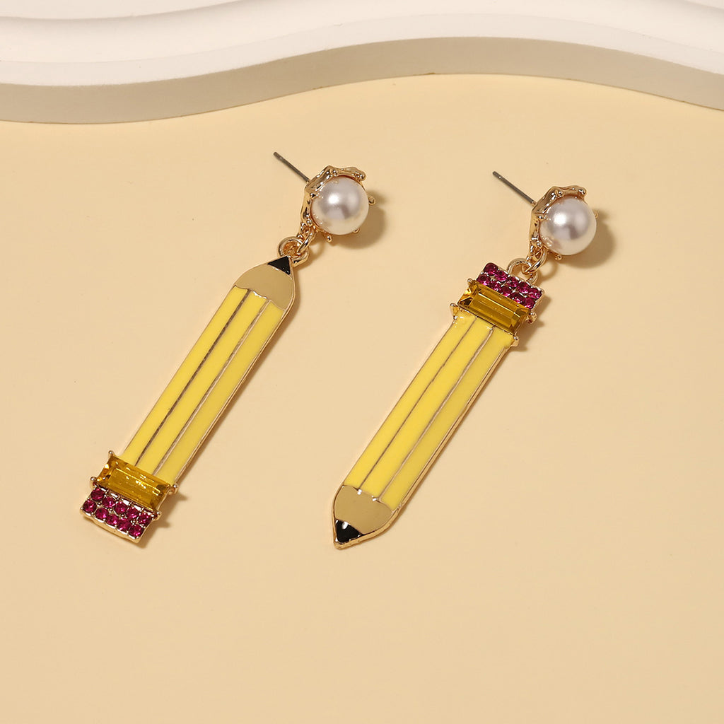 Beautiful Pearl Earring with Unique Style