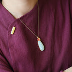 Beautiful Gold Necklace with Unique Style