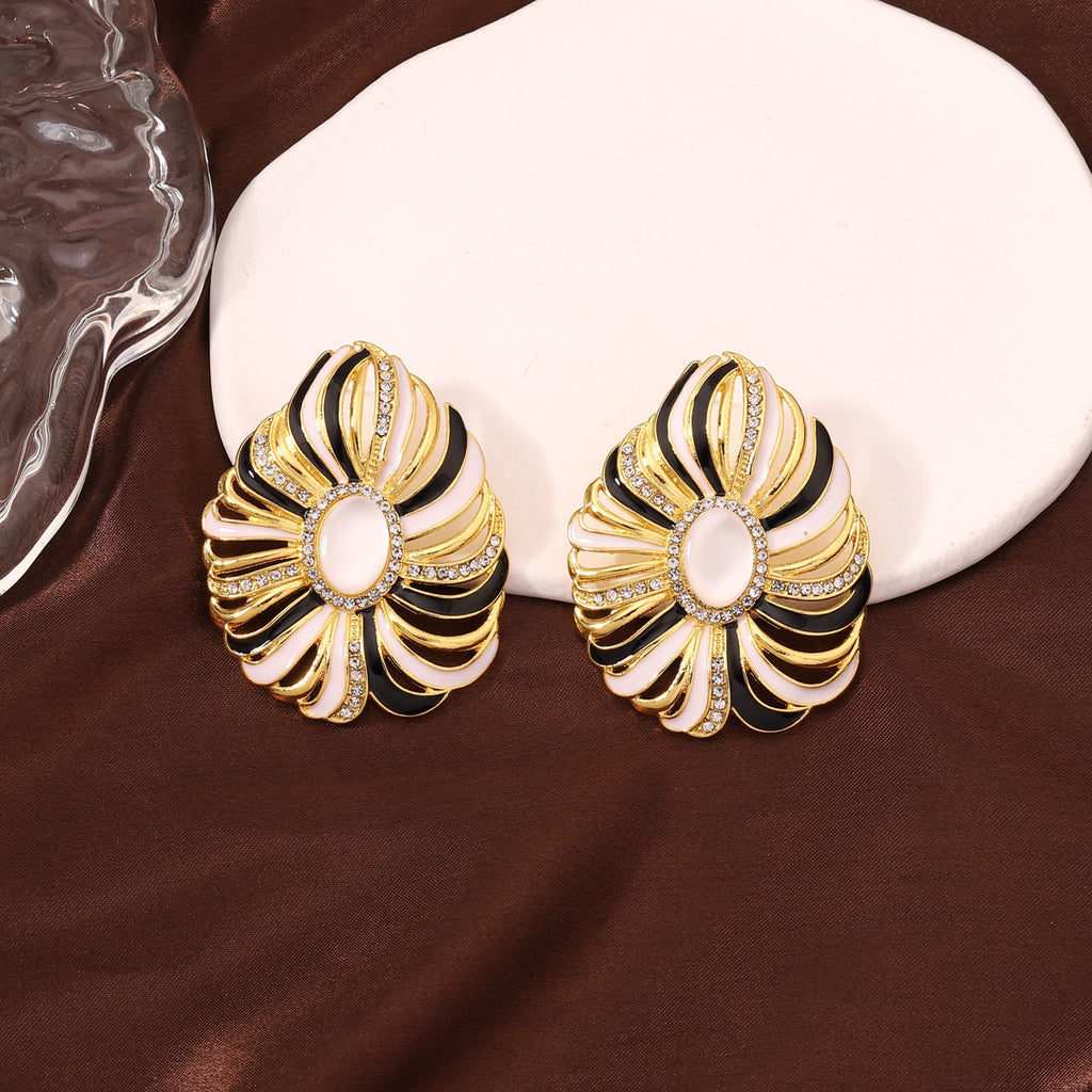 Vintage Handmade Pearl Earring