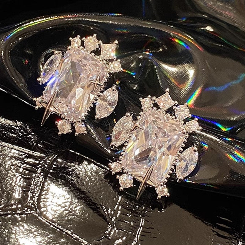 Classic Earring with Timeless Appeal