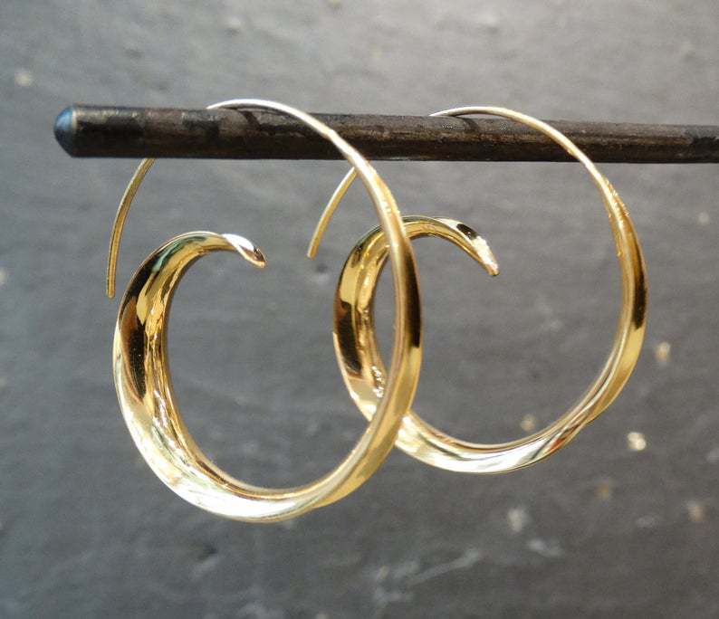 Classic Earring with Timeless Appeal