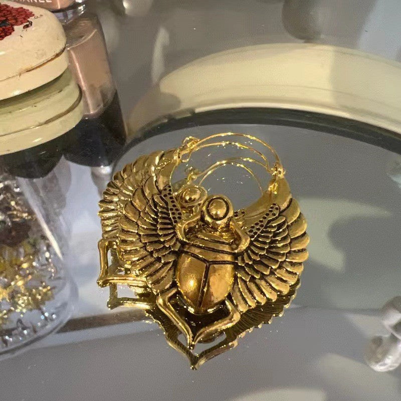 Delicate Artisan Gold Earring