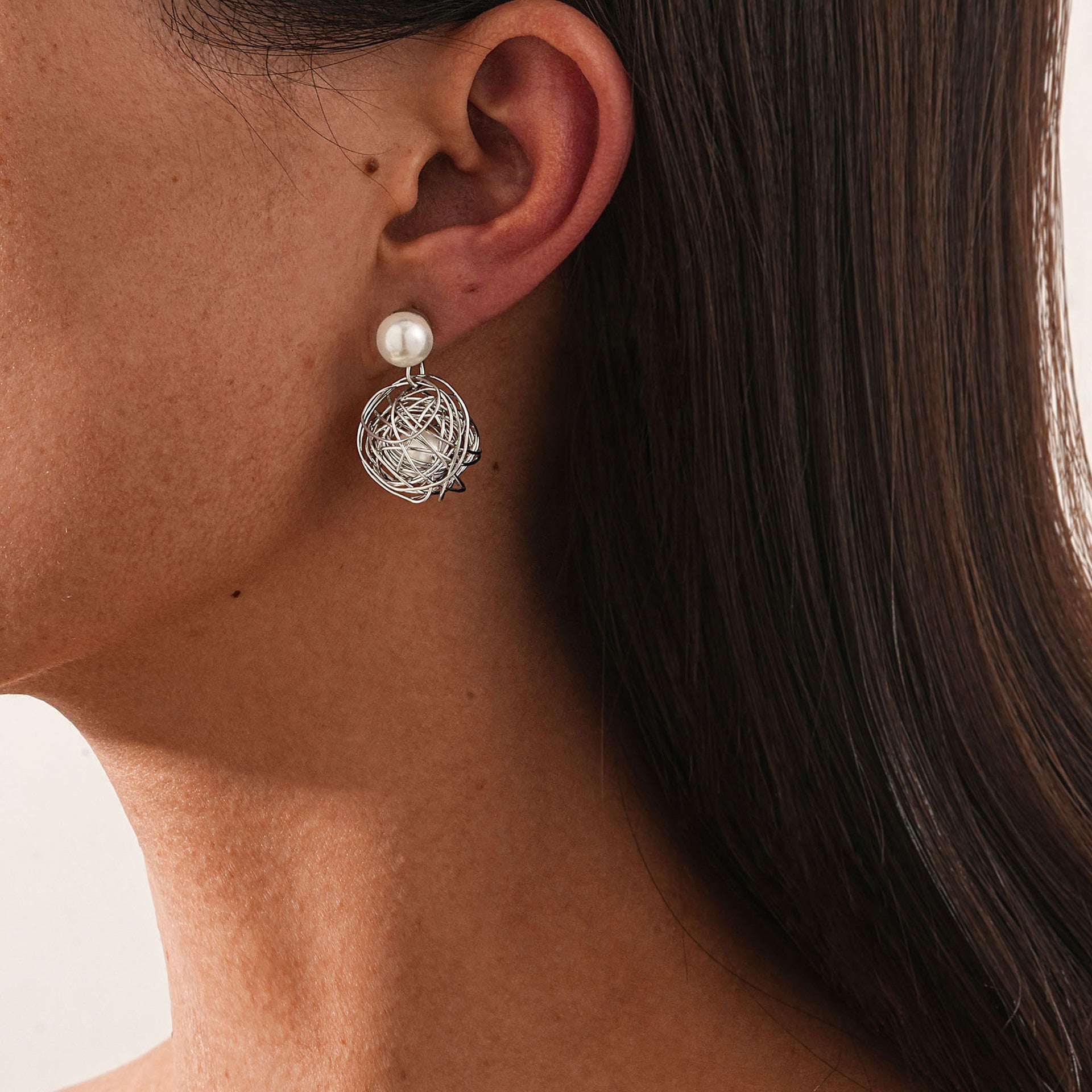 Beautiful Pearl Earring with Unique Style