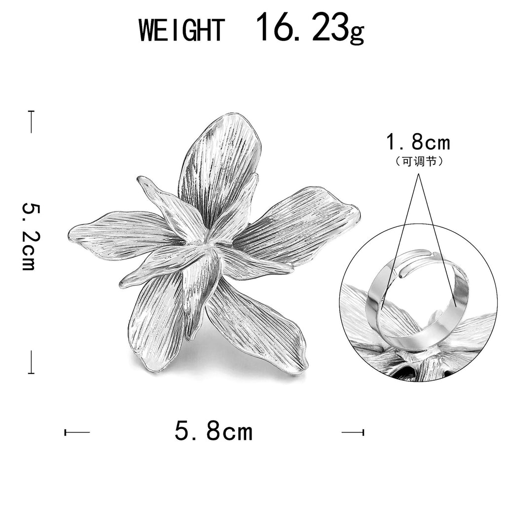 Beautiful Gold Ring with Unique Style