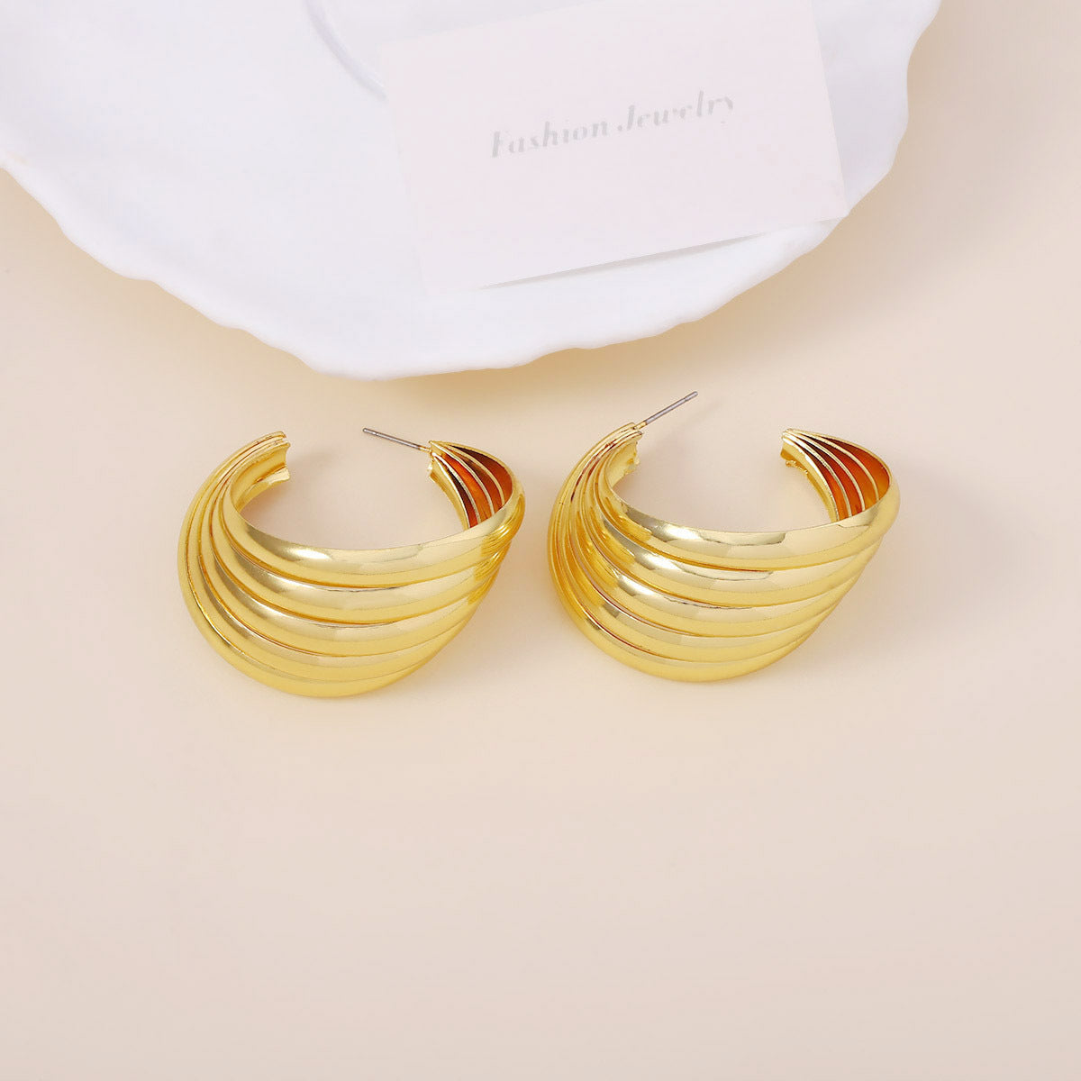 Vintage Handmade Earring