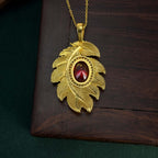 Beautiful Gold Necklace with Unique Style
