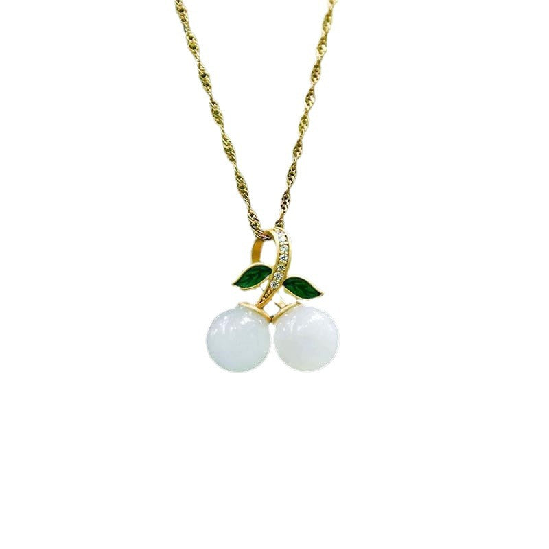 Stunning Silver Necklace for Daily Wear