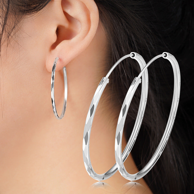 Romantic Earring for Special Moments