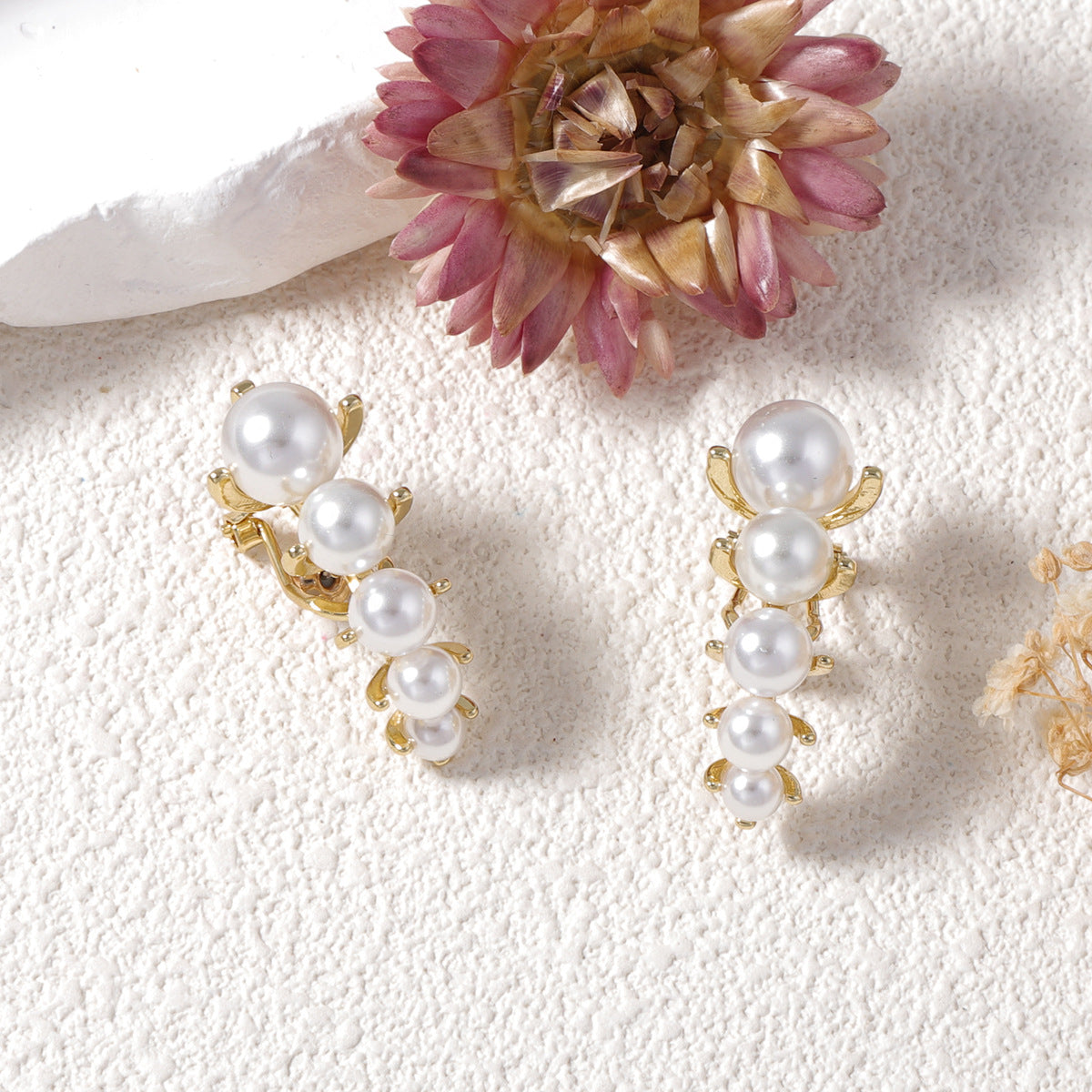 Beautiful Pearl Earring with Unique Style