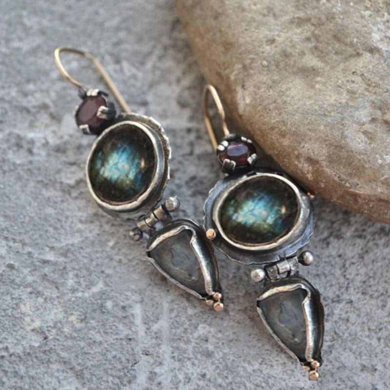 Classic Earring with Timeless Appeal