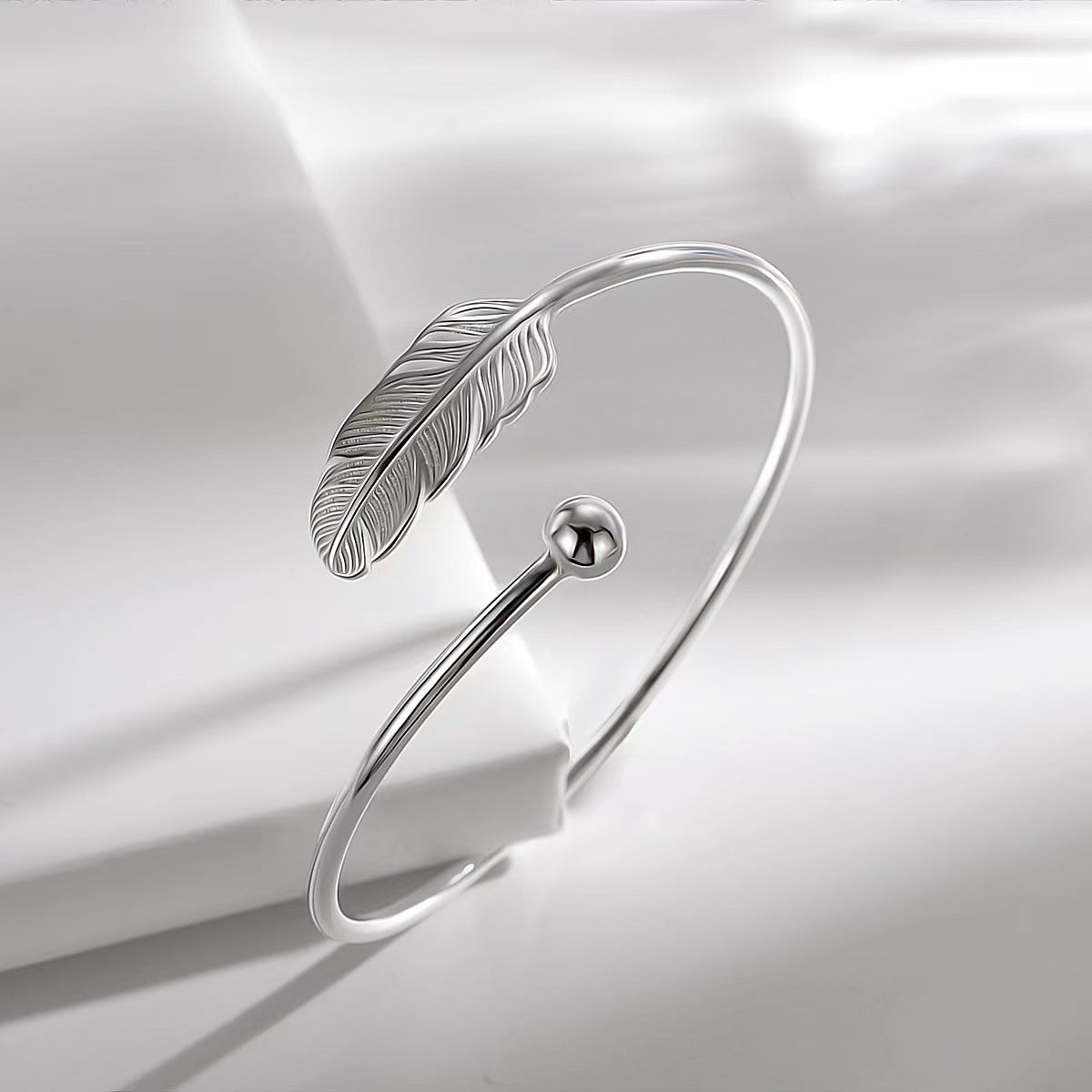 Charming Bracelet for Any Occasion