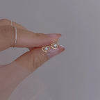 Charming Pearl Earring for Any Occasion