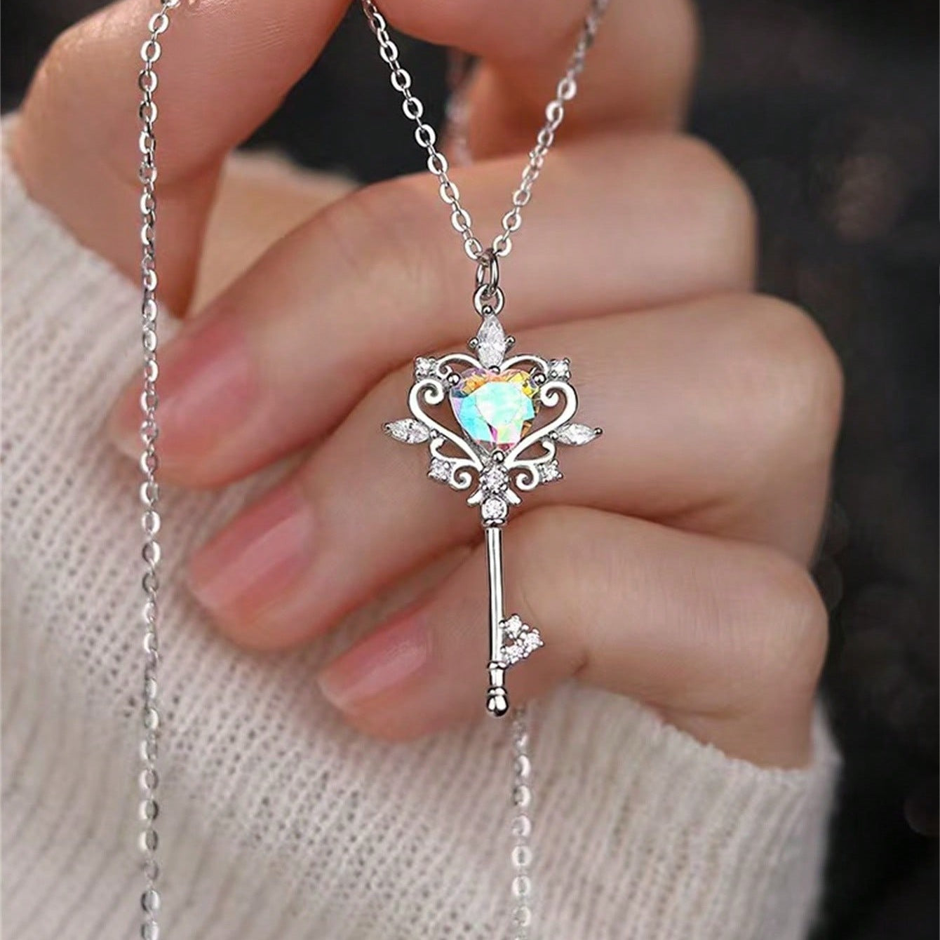 Stunning Necklace for Daily Wear