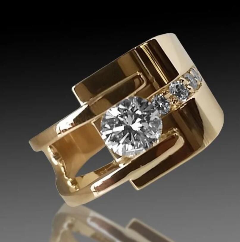 A Stunning Gold Ring for Daily Wear
