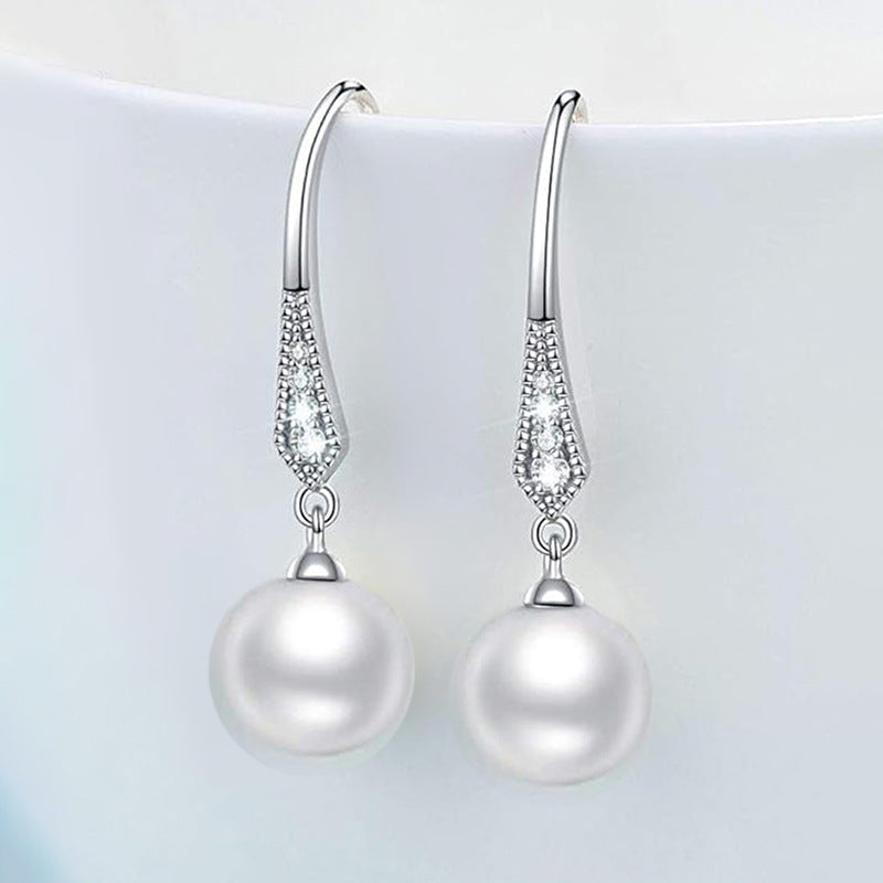 Stunning Pearl Earring for Daily Wear