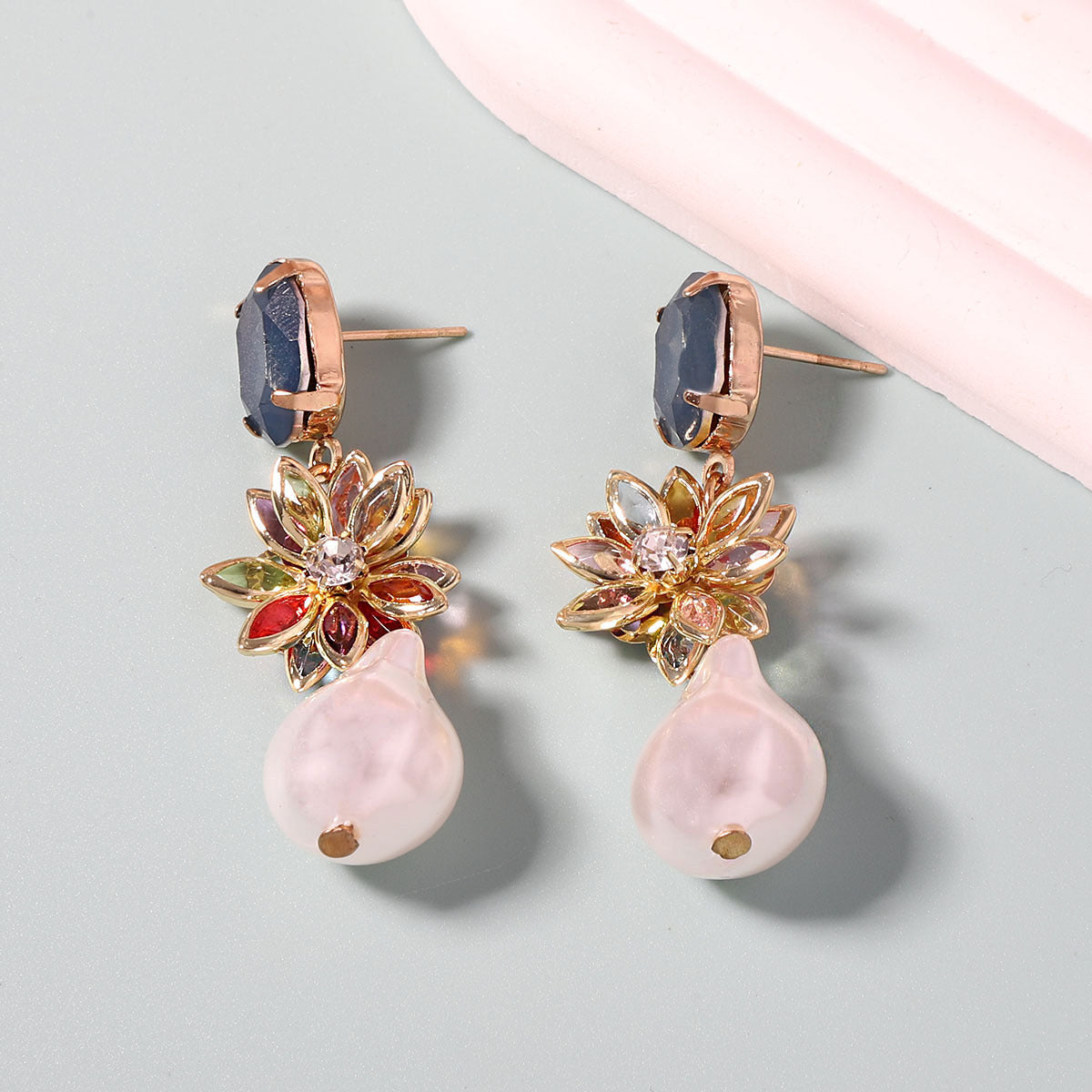 Charming Pearl Earring for Any Occasion