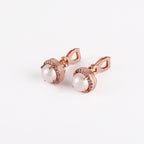 Beautiful Pearl Earring with Unique Style