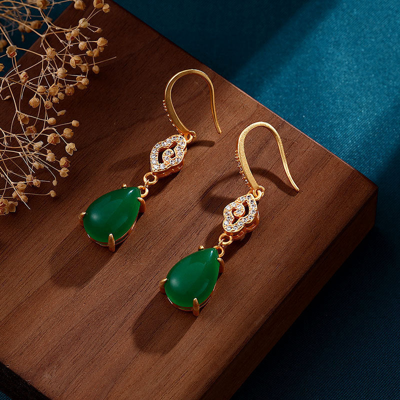 Vintage Handmade Gold Earring