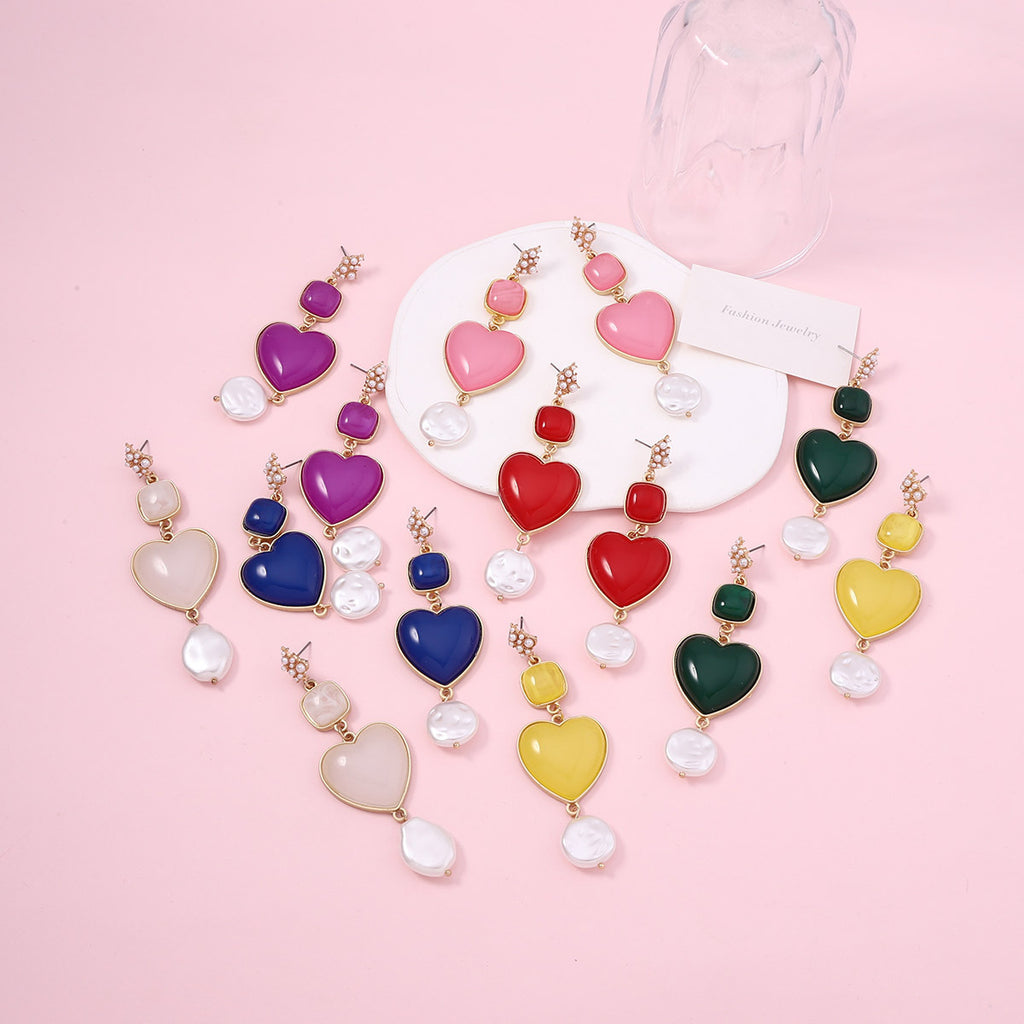 Beautiful Pearl Earring with Unique Style