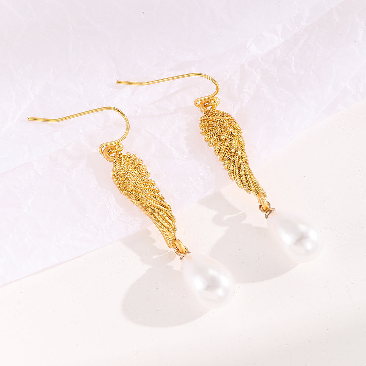 Stunning Gold Earring for Daily Wear