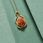 Beautiful Gold Necklace with Unique Style