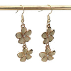 Romantic Gold Earring for Special Moments