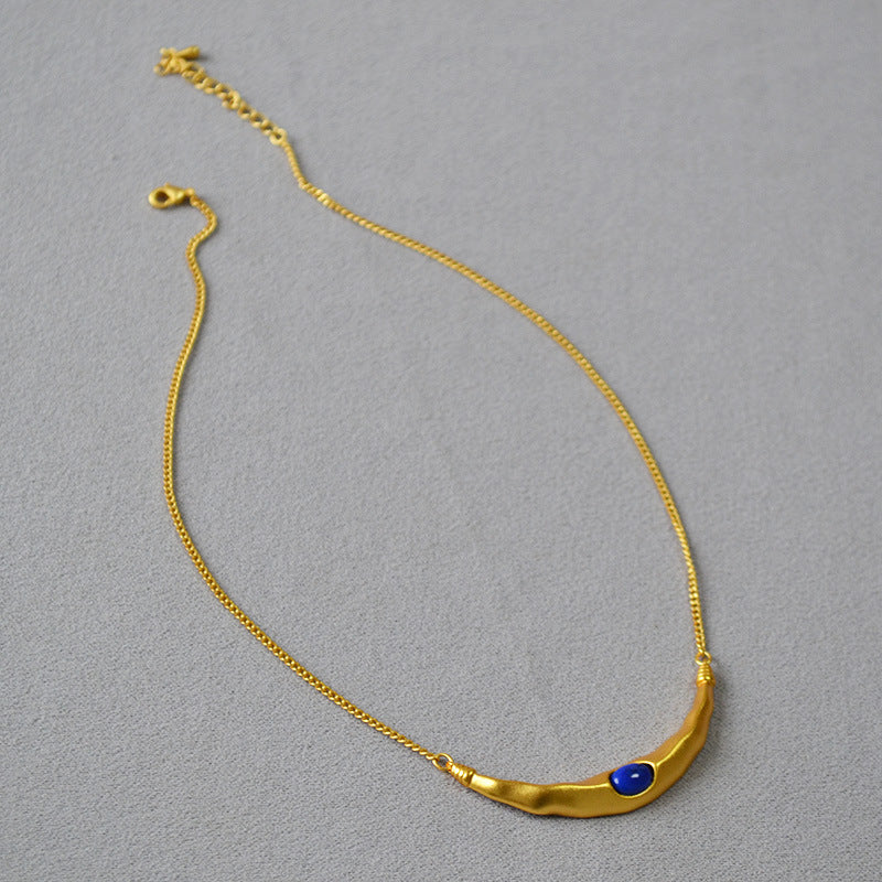 Beautiful Gold Necklace with Unique Style